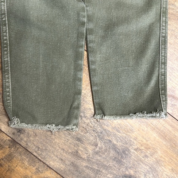 WE THE FREE Olive High Rise Jegging, Size 28, EUC - Picture 3 of 6